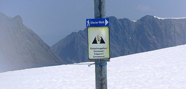 Gletscher Warnschild